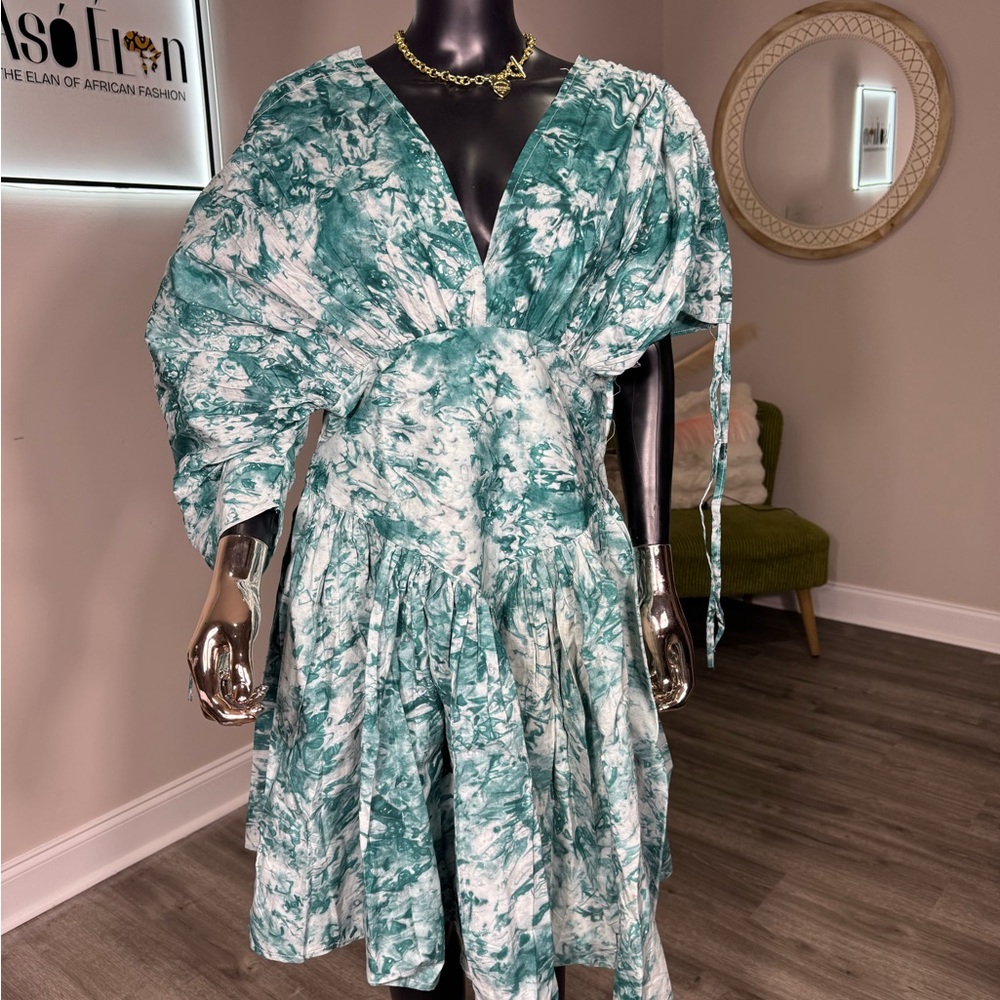 Chic Asymmetrical Green Tie-Dye Dress